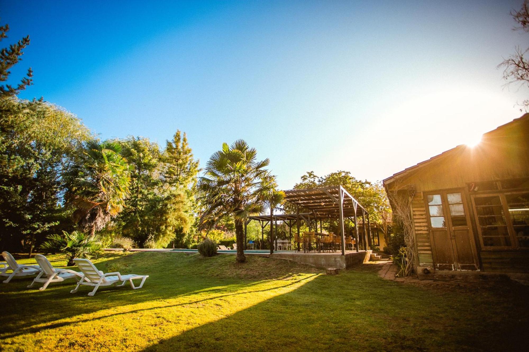 Hotel Hoja De Parra Santa Cruz Dış mekan fotoğraf